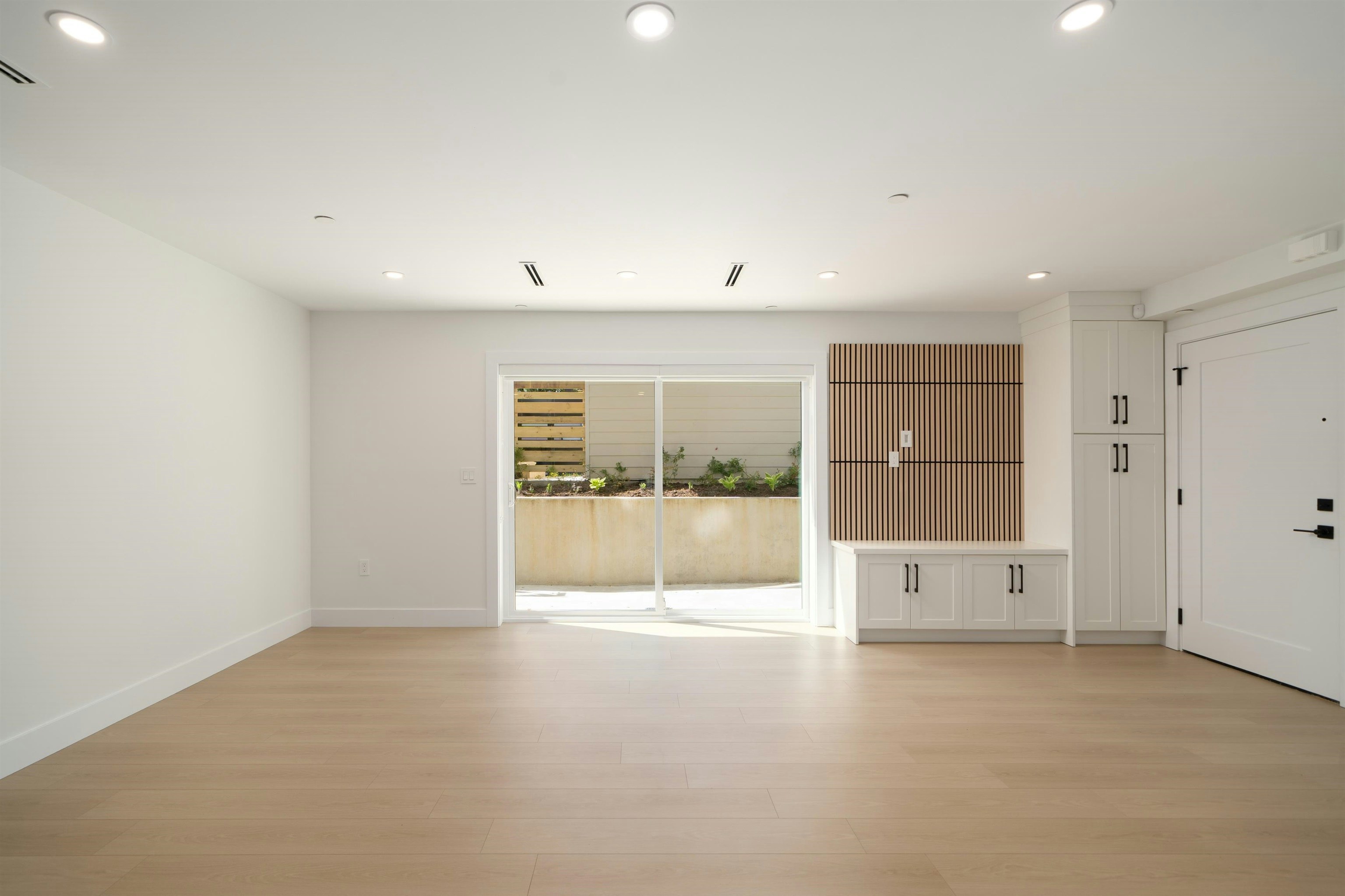 4832 Duchess Street, Vancouver, BC, V5R 3L6 - 7