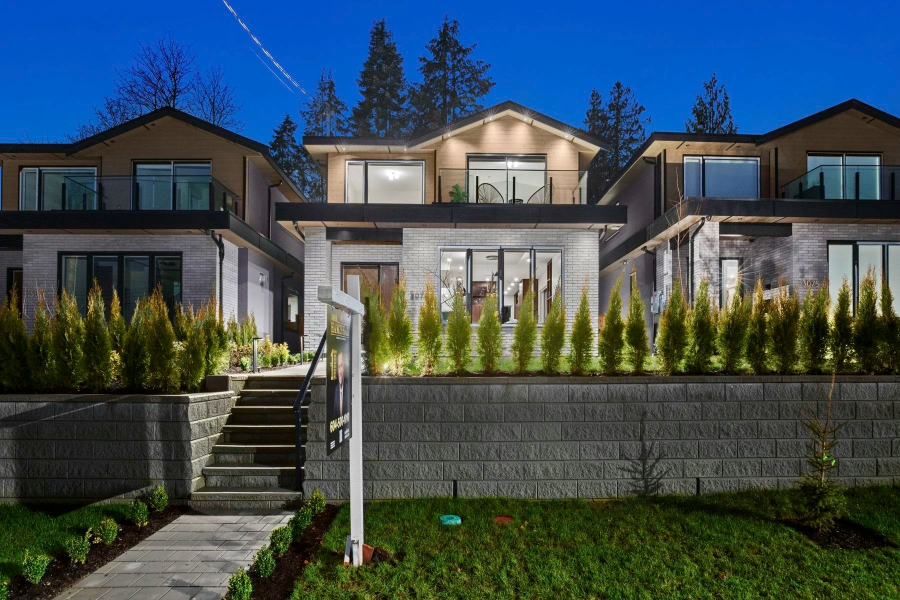 3073 Fromme Road, North Vancouver, BC, V7K 2C8