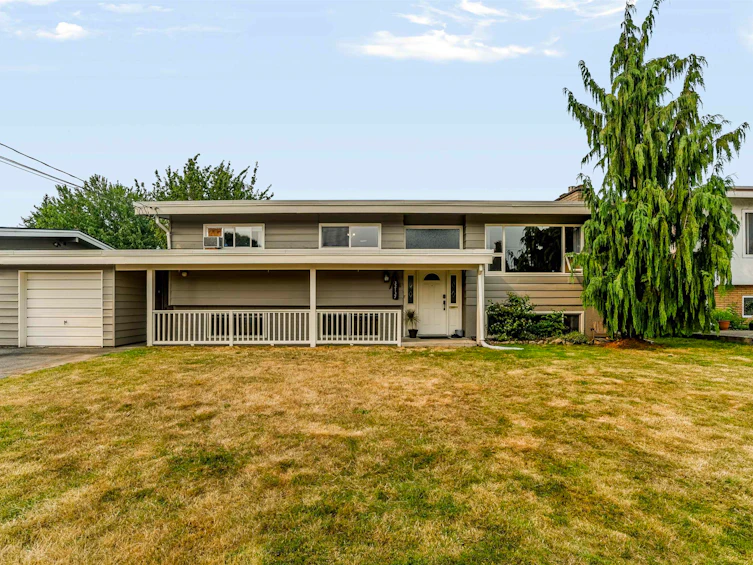 32137 Debreen Crescent, Abbotsford, BC, V2T 1H1