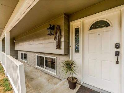 32137 Debreen Crescent - 4