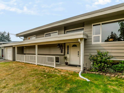 32137 Debreen Crescent - 3