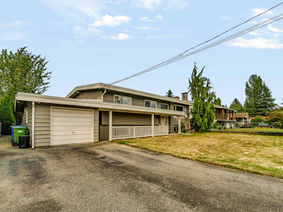 32137 Debreen Crescent - 2