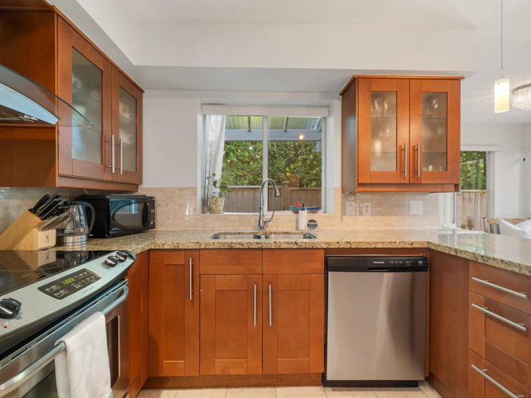 2939 Cliffrose Crescent, Coquitlam, BC, V3E 2T2 - 15