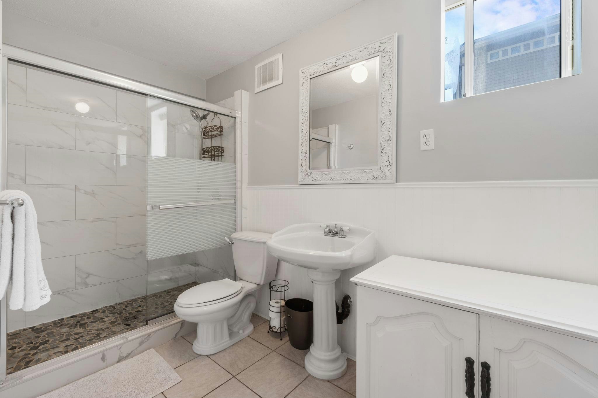 2939 Cliffrose Crescent, Coquitlam, BC, V3E 2T2 - 28