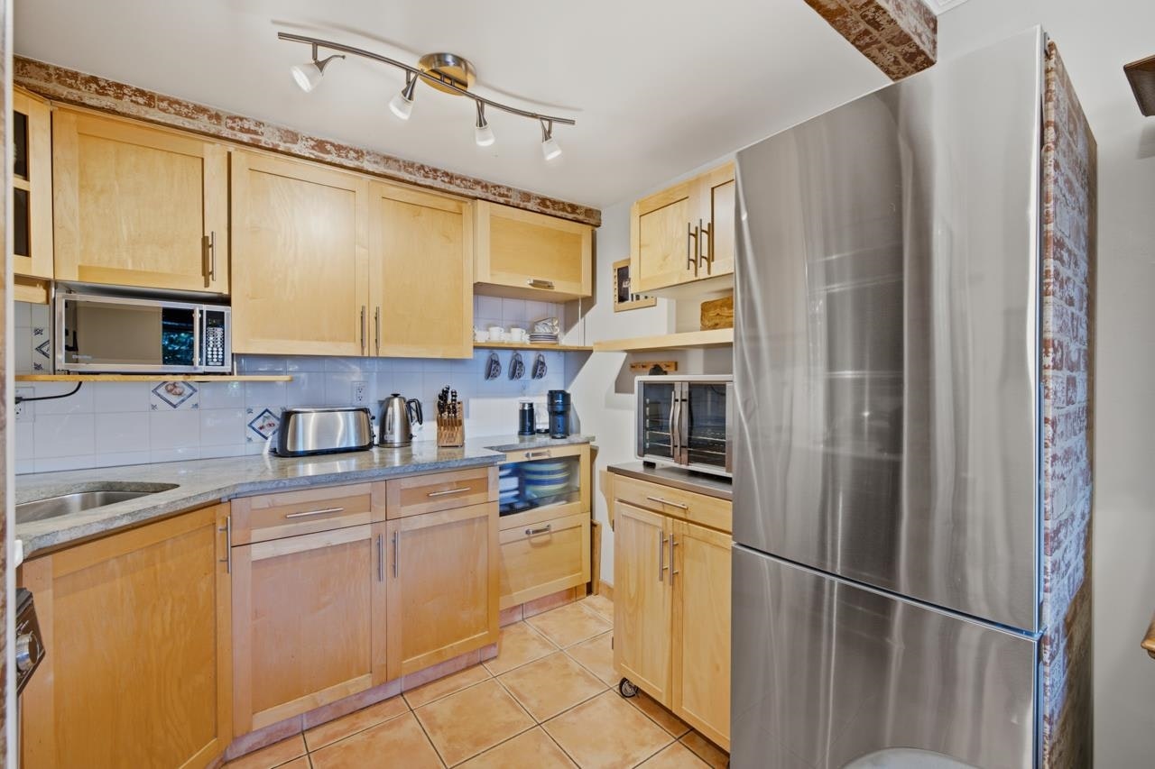 102-2120 W 2nd Avenue - 5