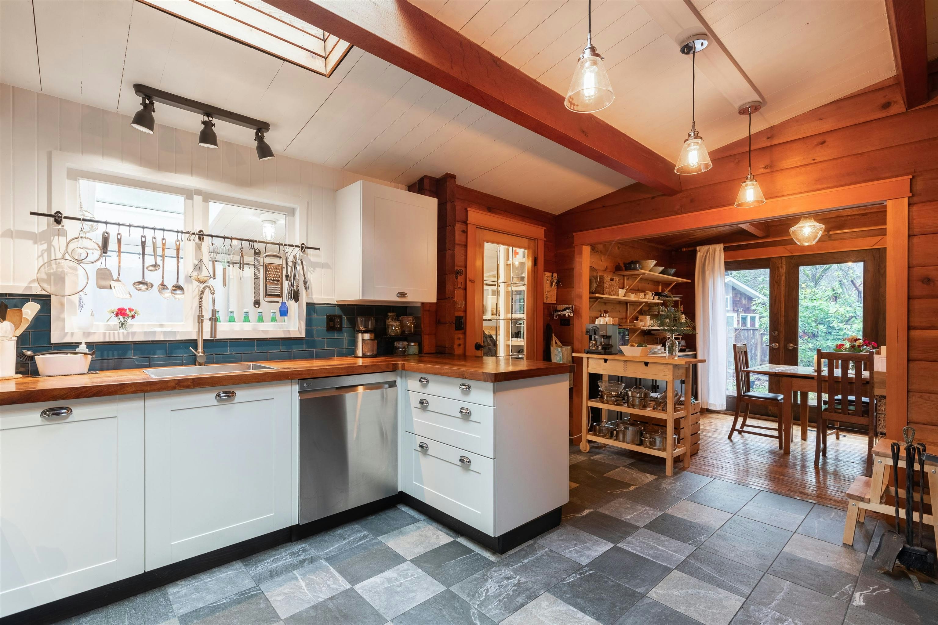 5817 Eagle Island, West Vancouver, BC, V7W 1V6 - 12