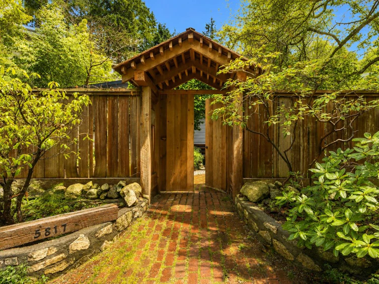 5817 Eagle Island, West Vancouver, BC, V7W 1V6 - 24