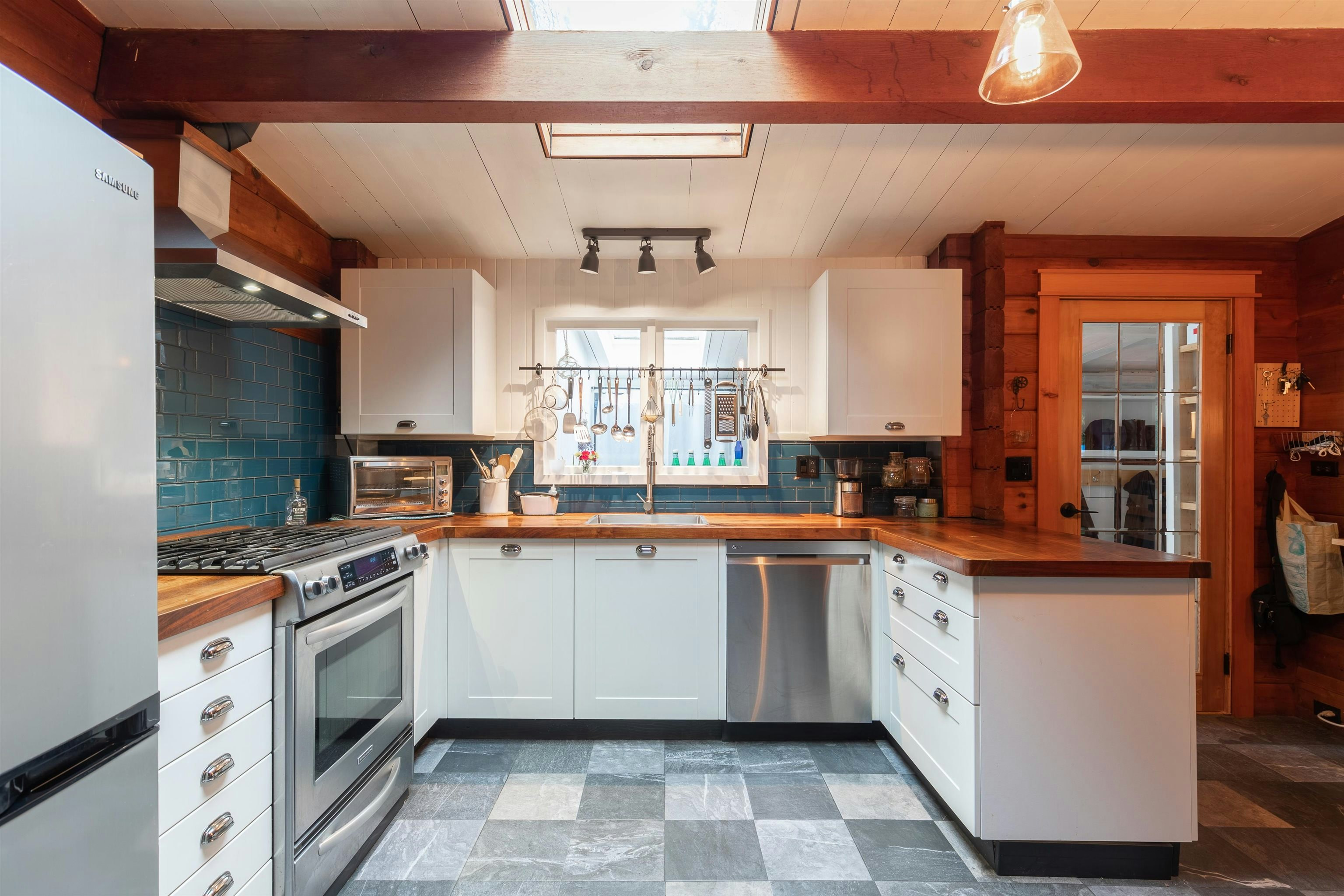 5817 Eagle Island, West Vancouver, BC, V7W 1V6 - 9