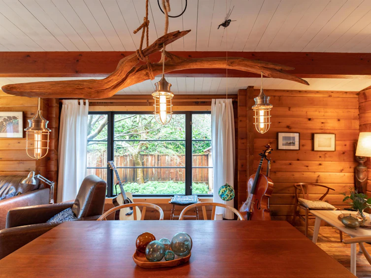 5817 Eagle Island, West Vancouver, BC, V7W 1V6 - 5