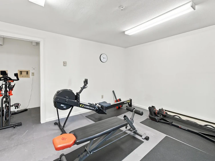 401-1099 E Broadway, Vancouver, BC, V5T 1Y5 - 18