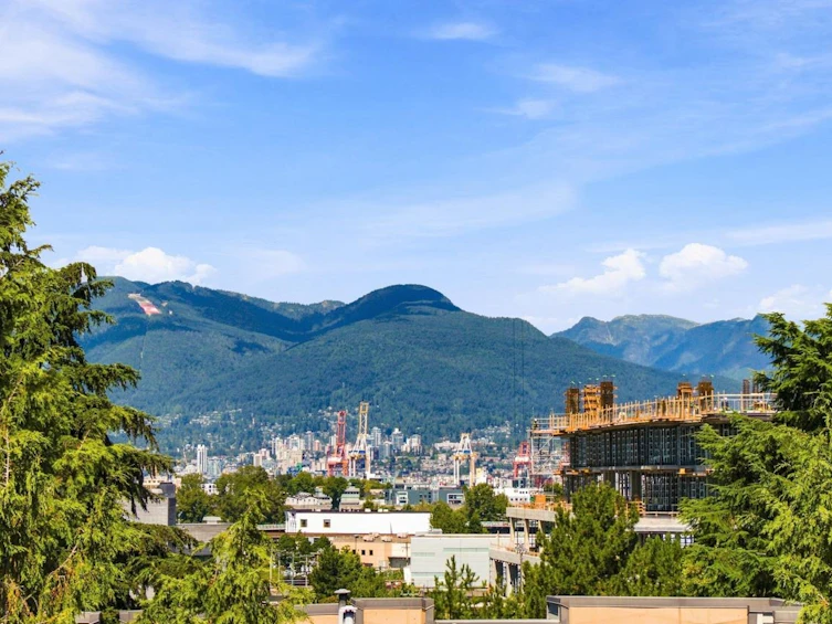 401-1099 E Broadway, Vancouver, BC, V5T 1Y5 - 17
