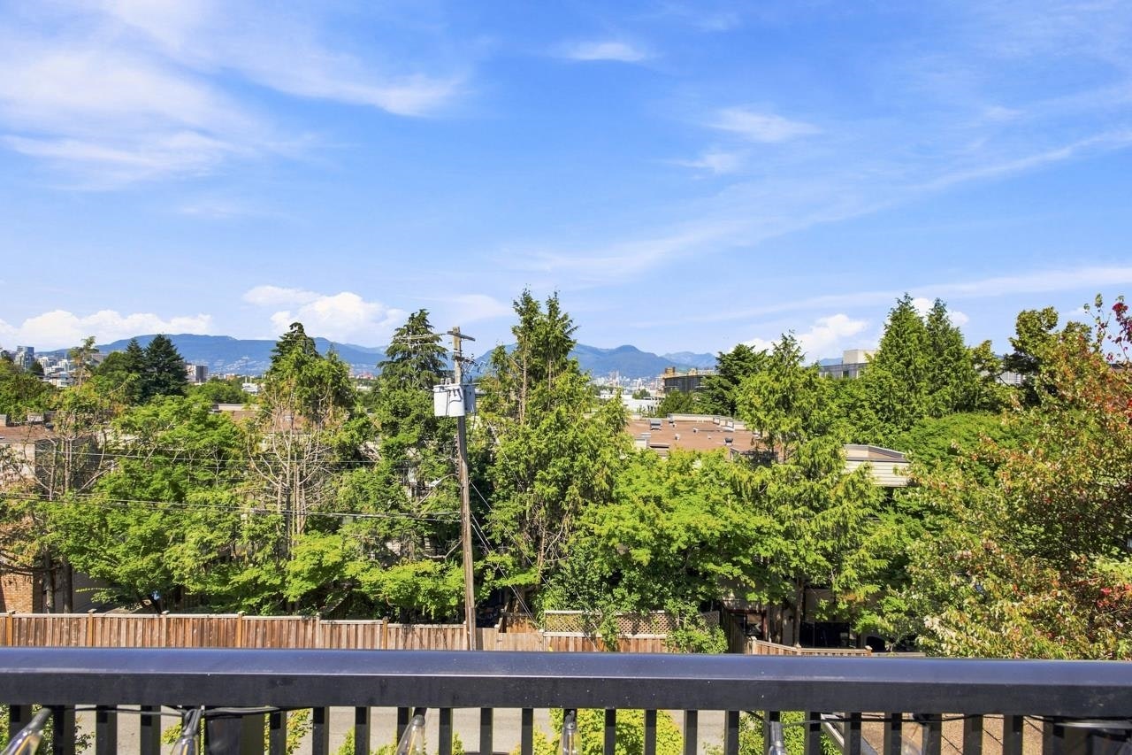 401-1099 E Broadway, Vancouver, BC, V5T 1Y5 - 16