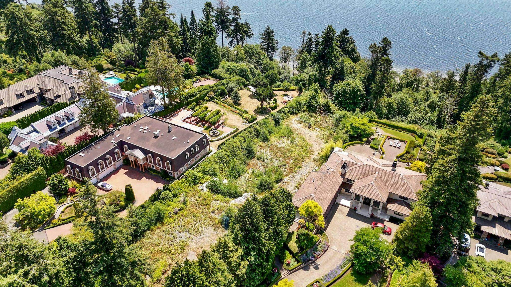 13752 Marine Drive, Surrey, BC, V4A 1A4 - 9