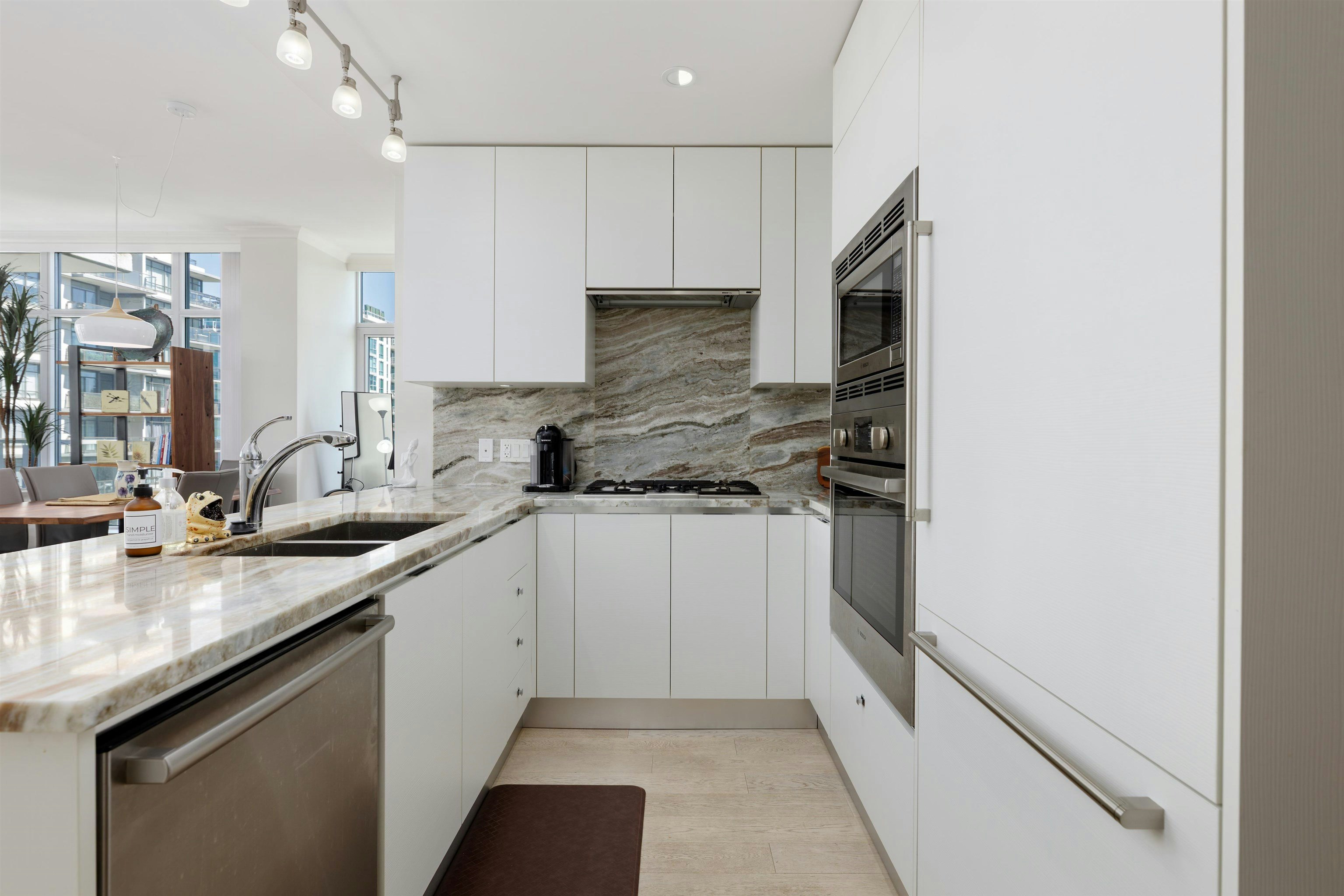 708-185 Victory Ship Way, North Vancouver, BC, V7L 0G2 - 8