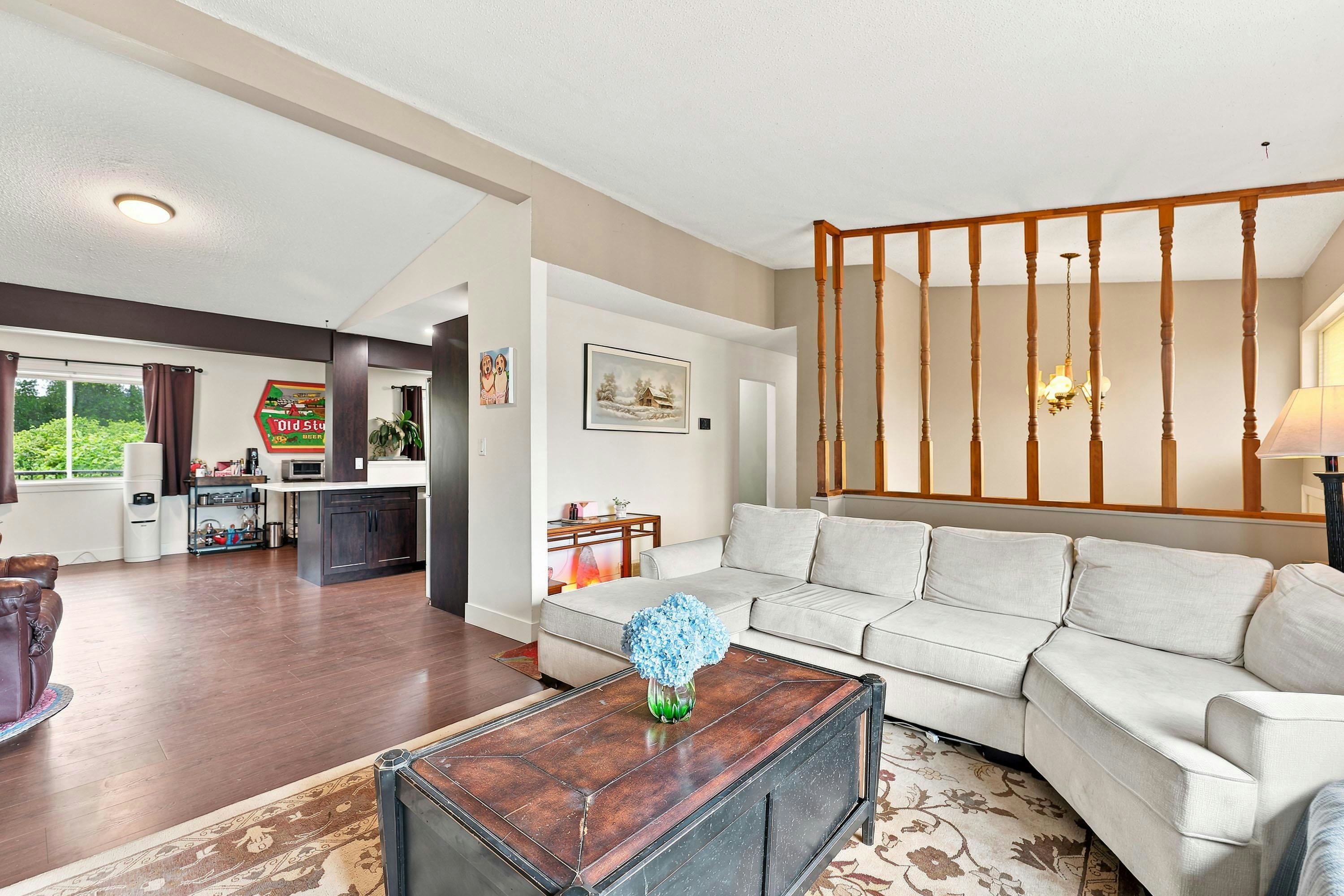 10425 Young Road - 4