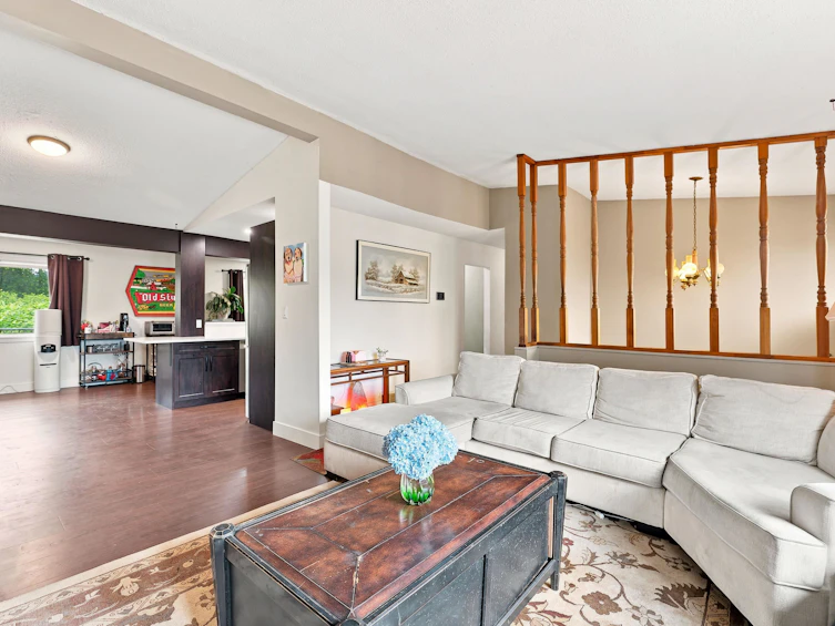 10425 Young Road, Chilliwack, BC, V2P 8C4 - 4
