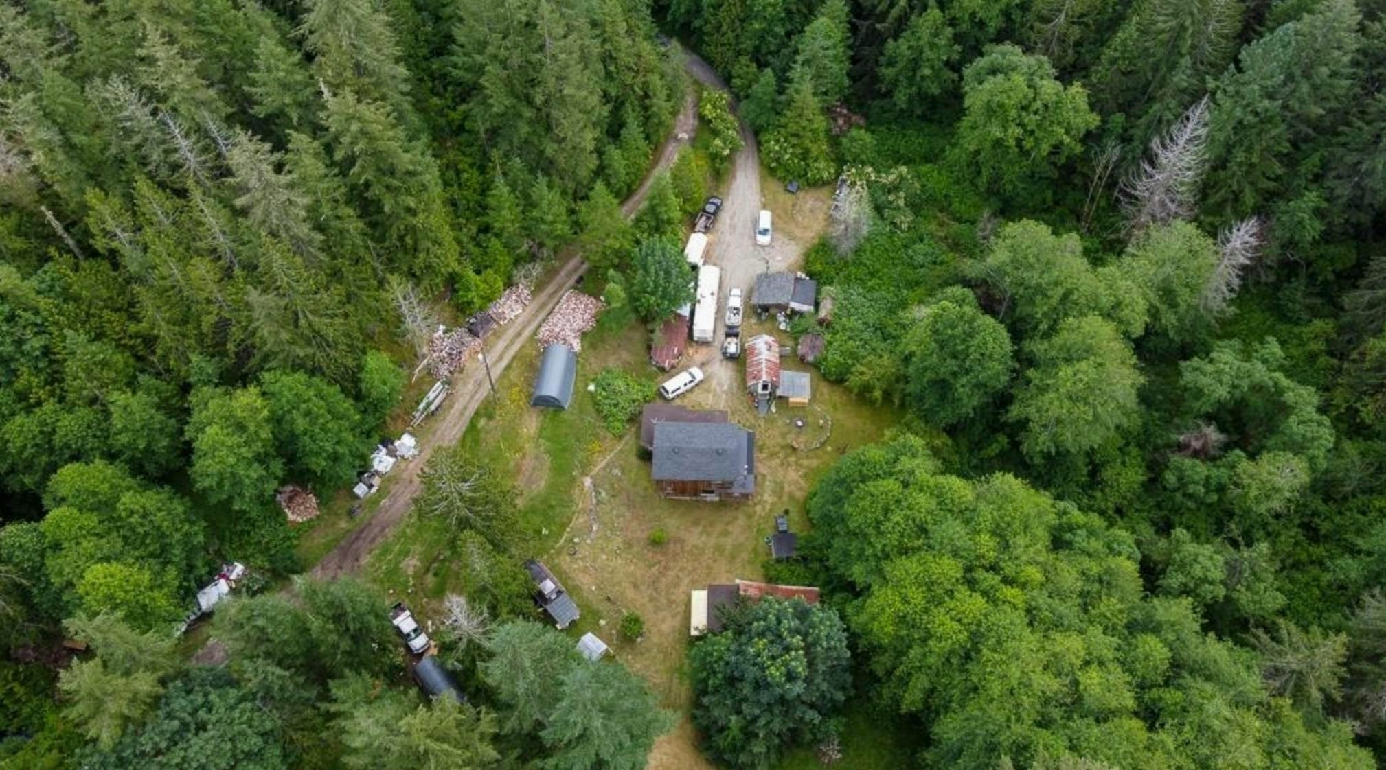 13611 Barabash Road, Pender Harbour Egmont, BC, V0N 1S1