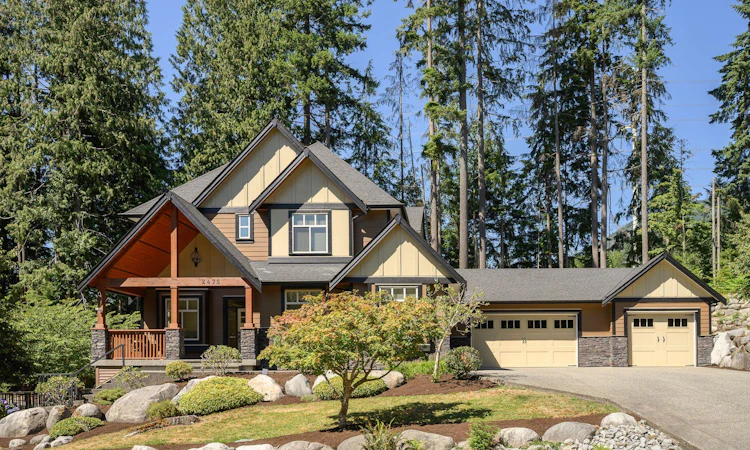 2475 Leggett Drive