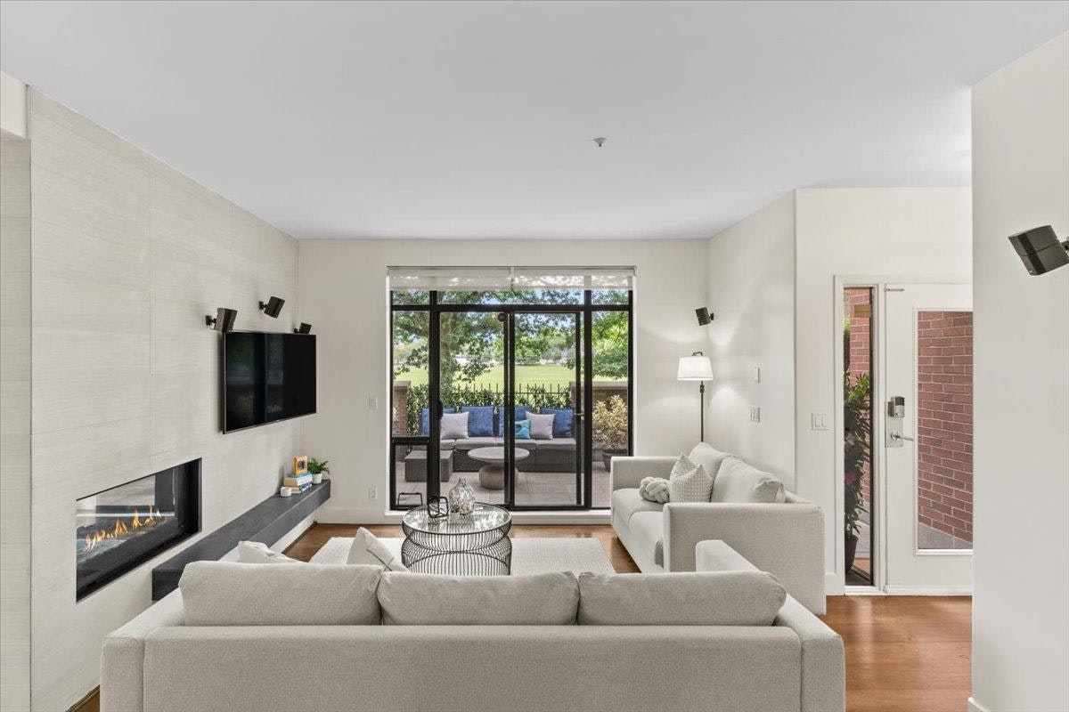 111-2688 Vine Street, Vancouver, BC, V6K 4T6 - 6