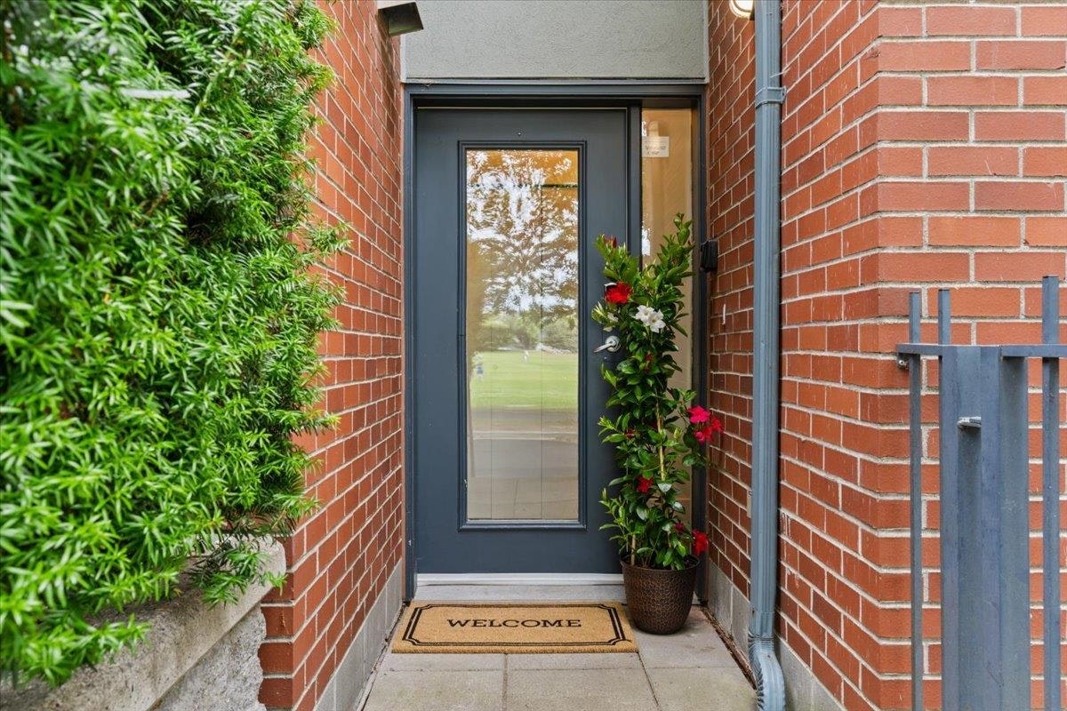 111-2688 Vine Street, Vancouver, BC, V6K 4T6 - 2