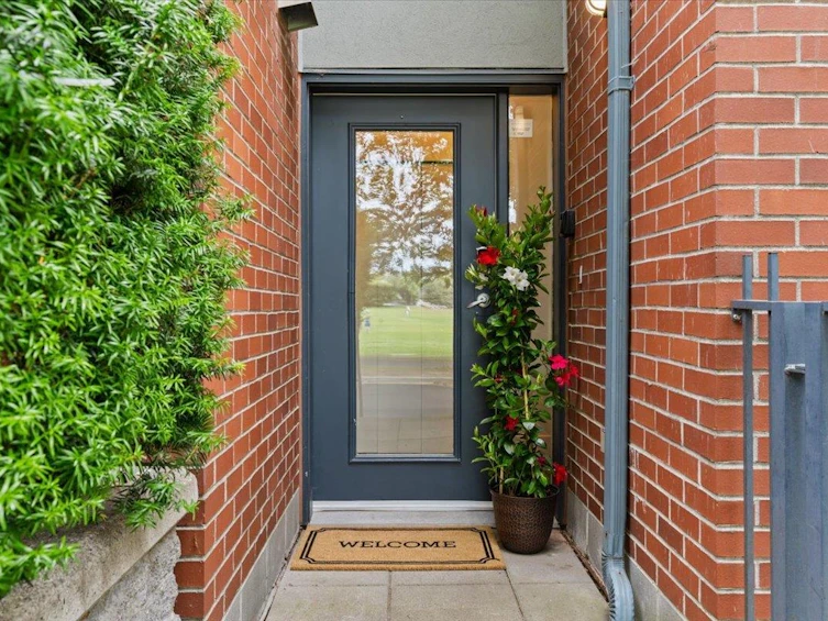 111-2688 Vine Street, Vancouver, BC, V6K 4T6 - 2