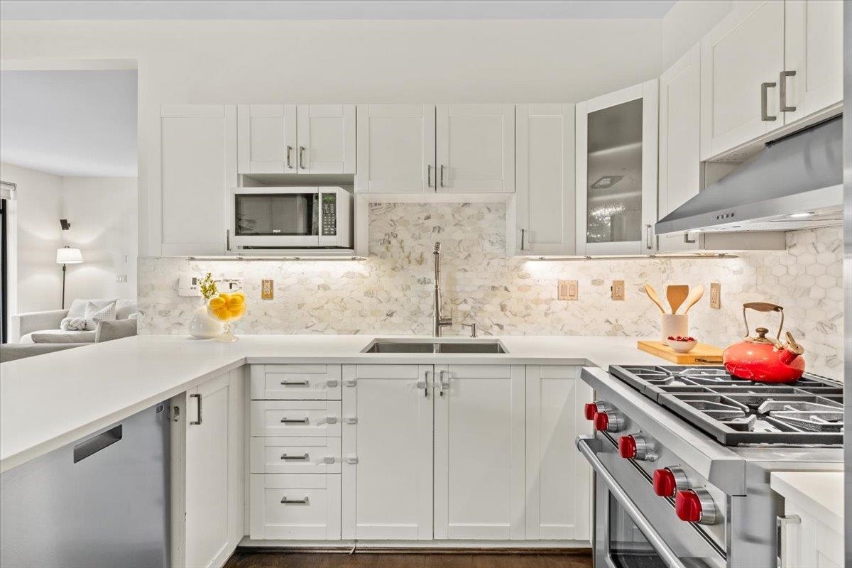 111-2688 Vine Street, Vancouver, BC, V6K 4T6 - 10