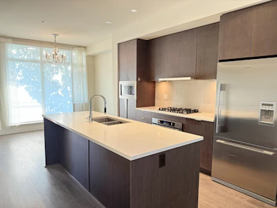 6180 Oak Street - 2