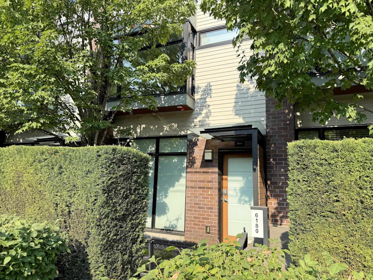 6180 Oak Street, Vancouver, BC, V6M 2W2 - 18