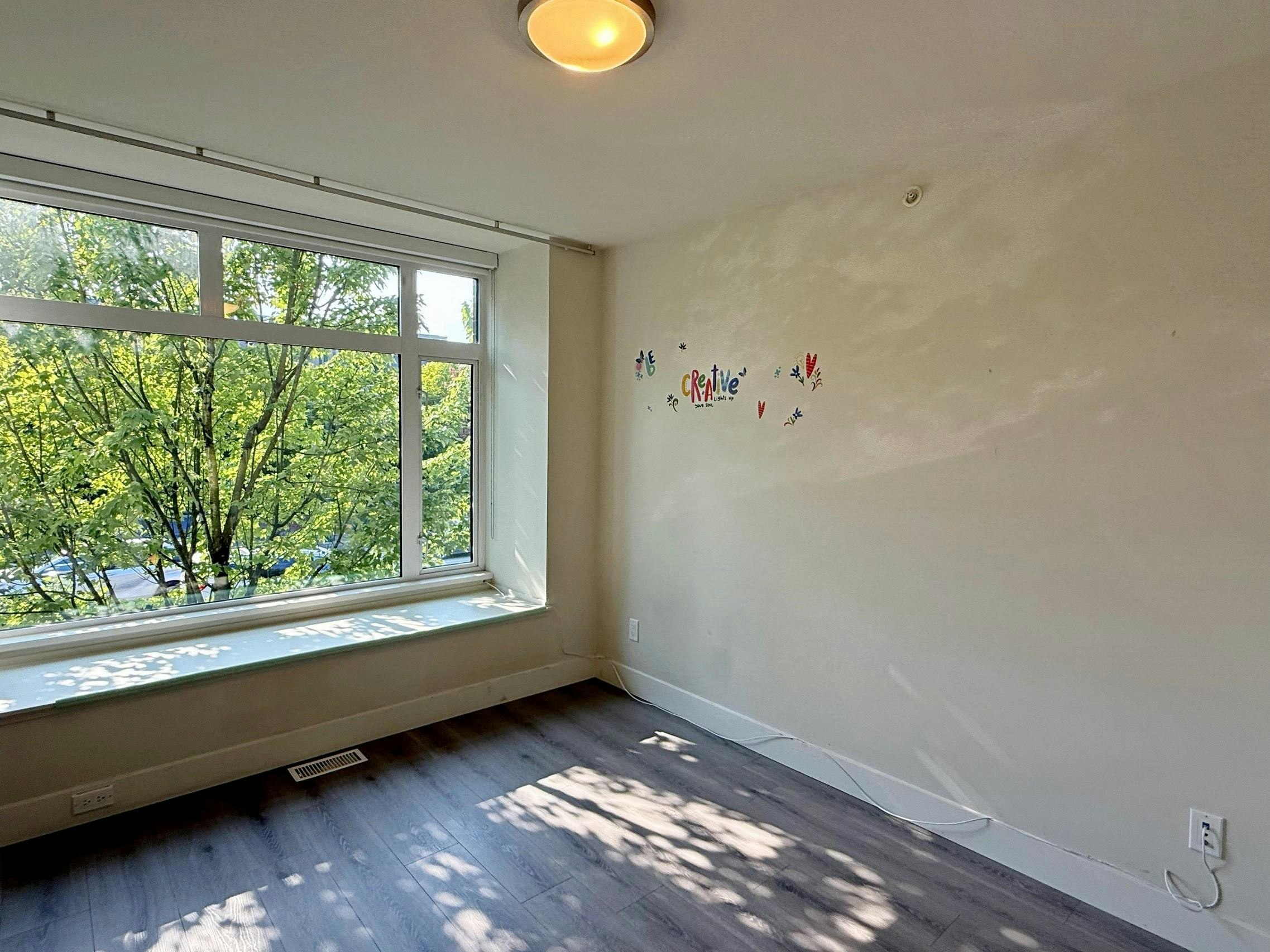 6180 Oak Street, Vancouver, BC, V6M 2W2 - 8