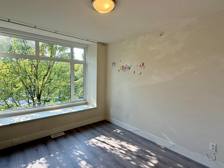 6180 Oak Street, Vancouver, BC, V6M 2W2 - 8
