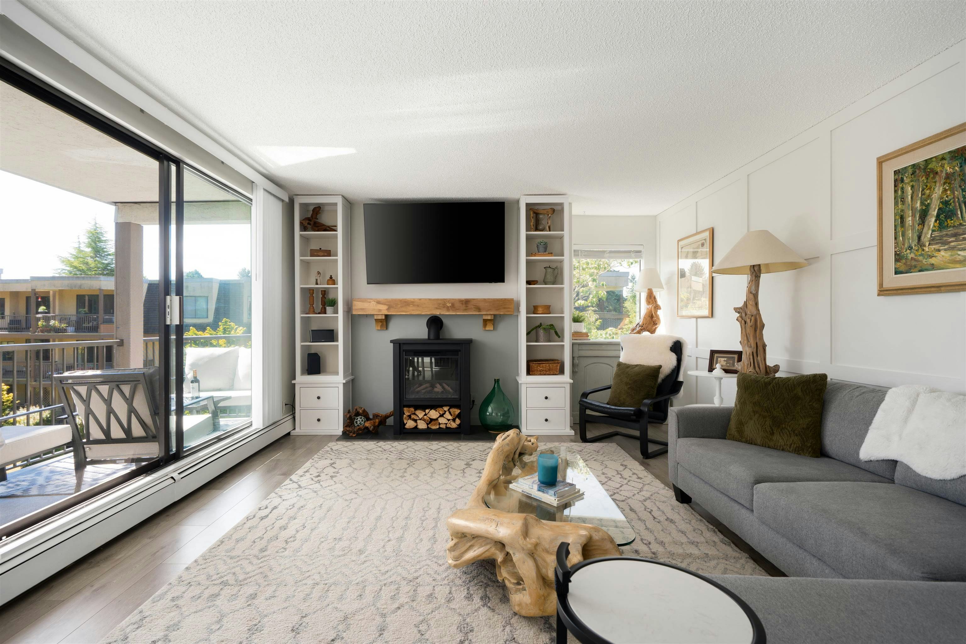 309-1740 Southmere Crescent, Surrey, BC, V4A 6E4