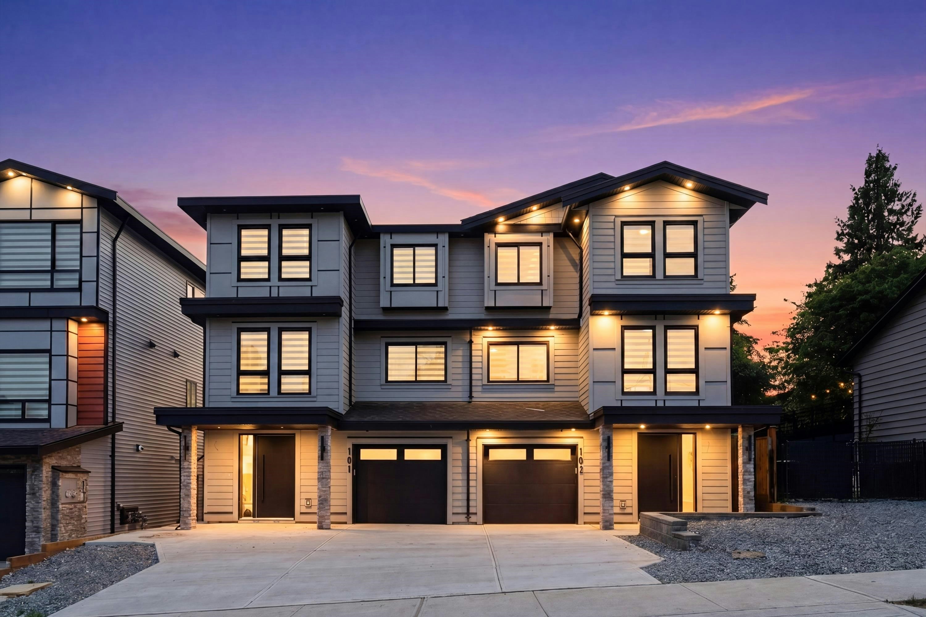 102-5745 172 Street, Surrey, BC, V3S 3Z4