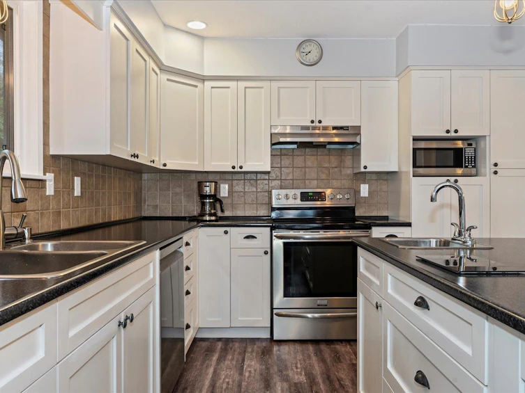 52464 Yale Road, Chilliwack, BC, V0X 1X1 - 10