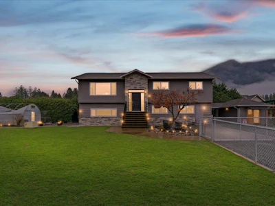 52464 Yale Road - 2