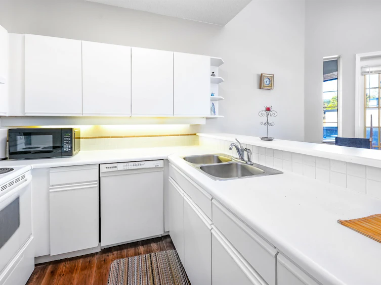 309-125 W 18th Street, North Vancouver, BC, V7M 1W5 - 10