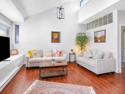 309-125 W 18th Street - 4