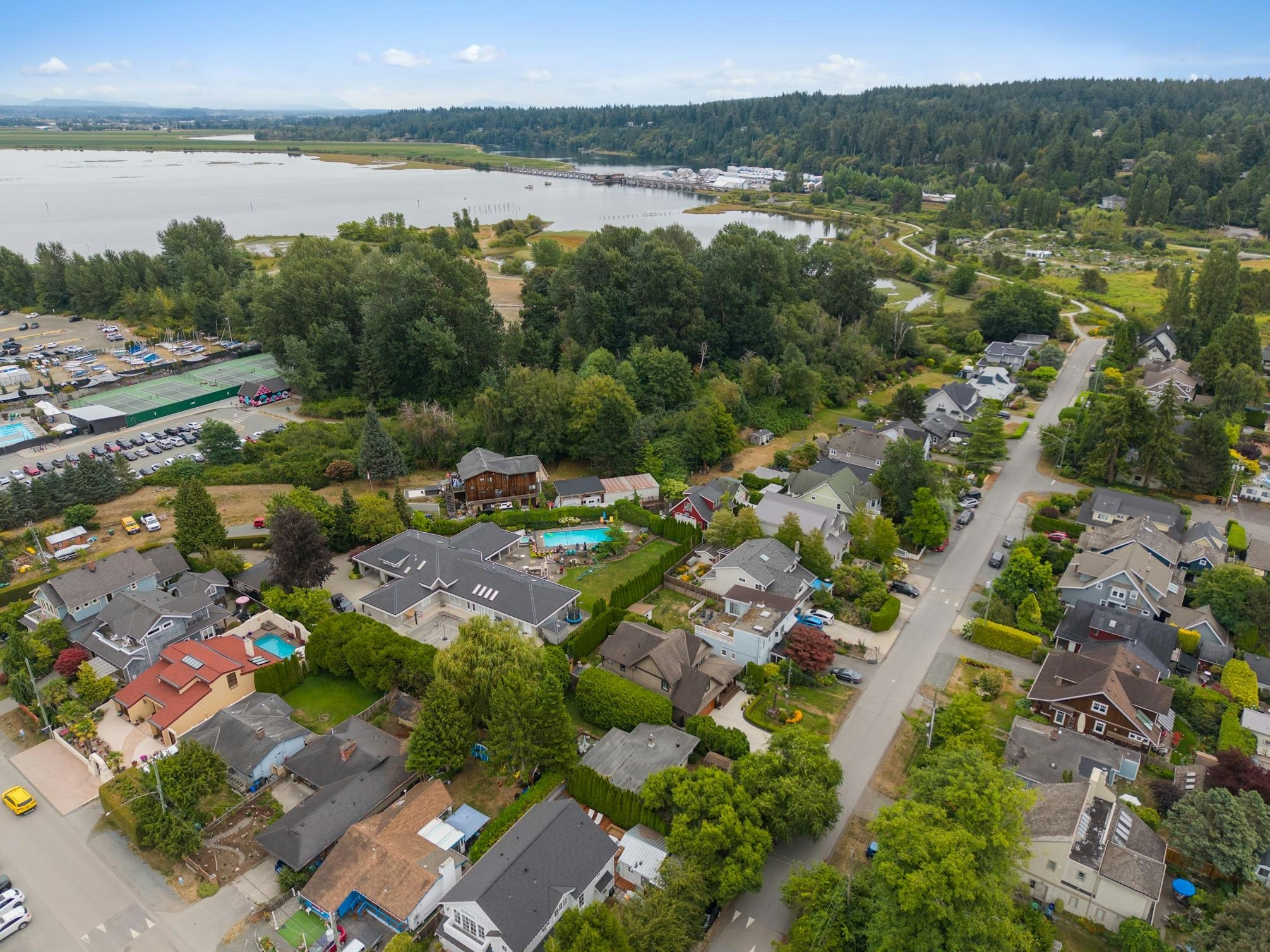 12221 Gilley Street, Surrey, BC, V4A 3C9 - 9