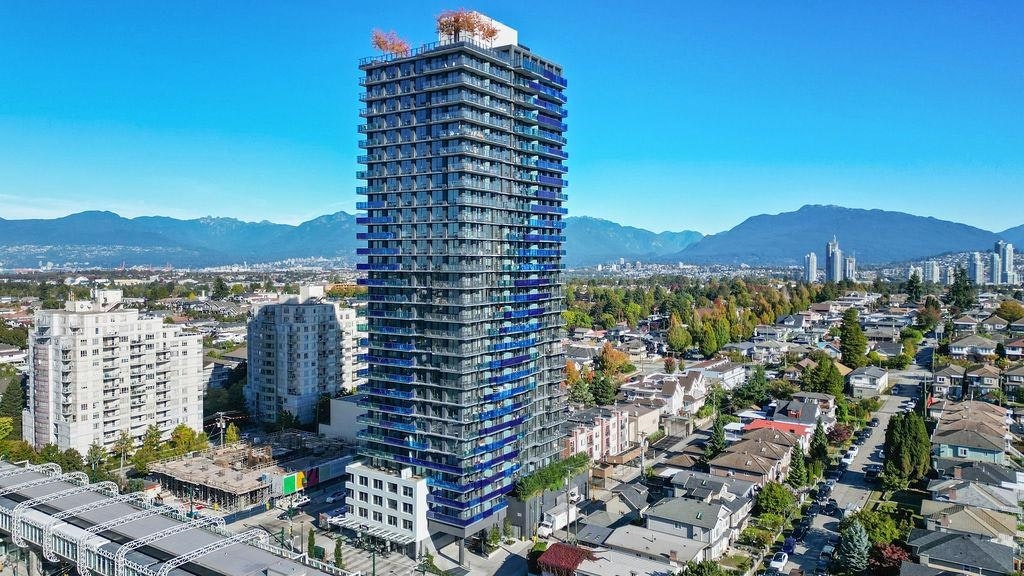 2504-5058 Joyce Street, Vancouver, BC, V5R 0J9