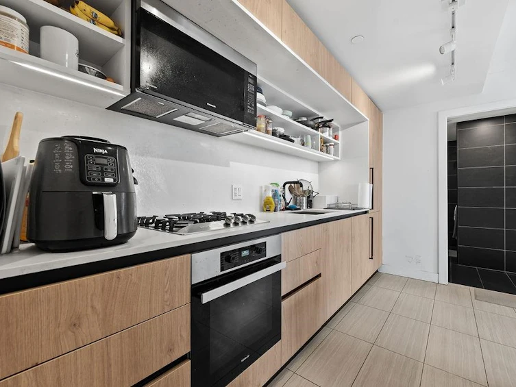 2504-5058 Joyce Street, Vancouver, BC, V5R 0J9 - 3