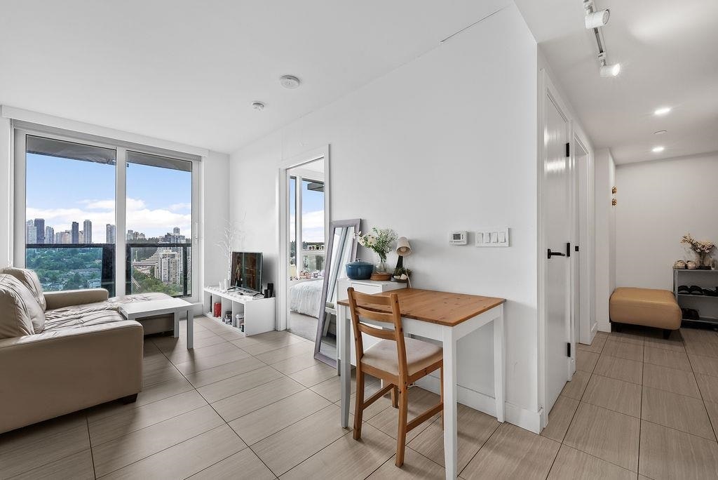 2504-5058 Joyce Street, Vancouver, BC, V5R 0J9 - 8