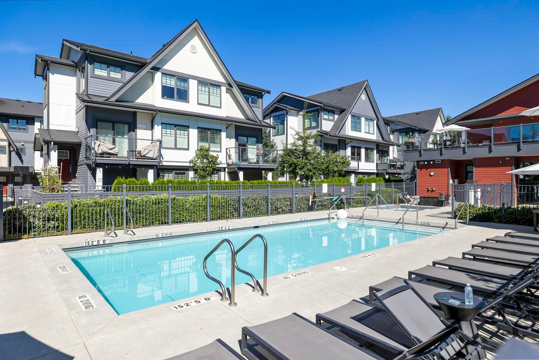 19-19451 Sutton Avenue - 2