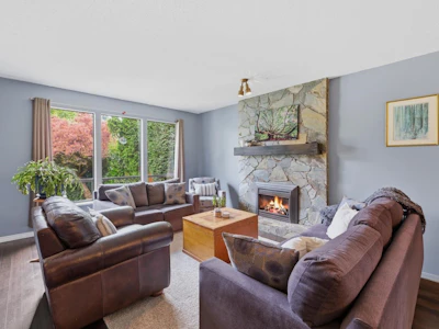 2161 153a Street - 5
