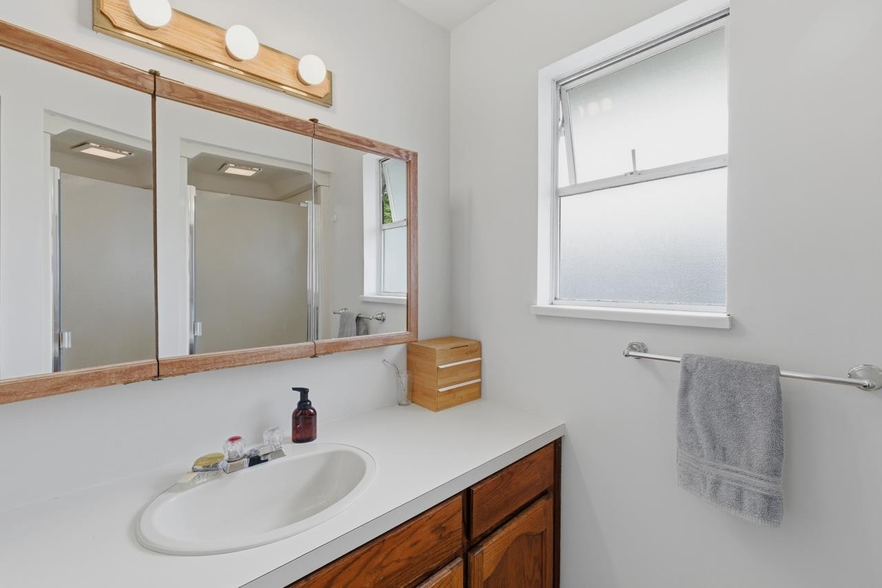 2161 153a Street, Surrey, BC, V4A 5Y1 - 21