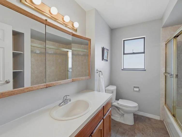 2161 153a Street, Surrey, BC, V4A 5Y1 - 22