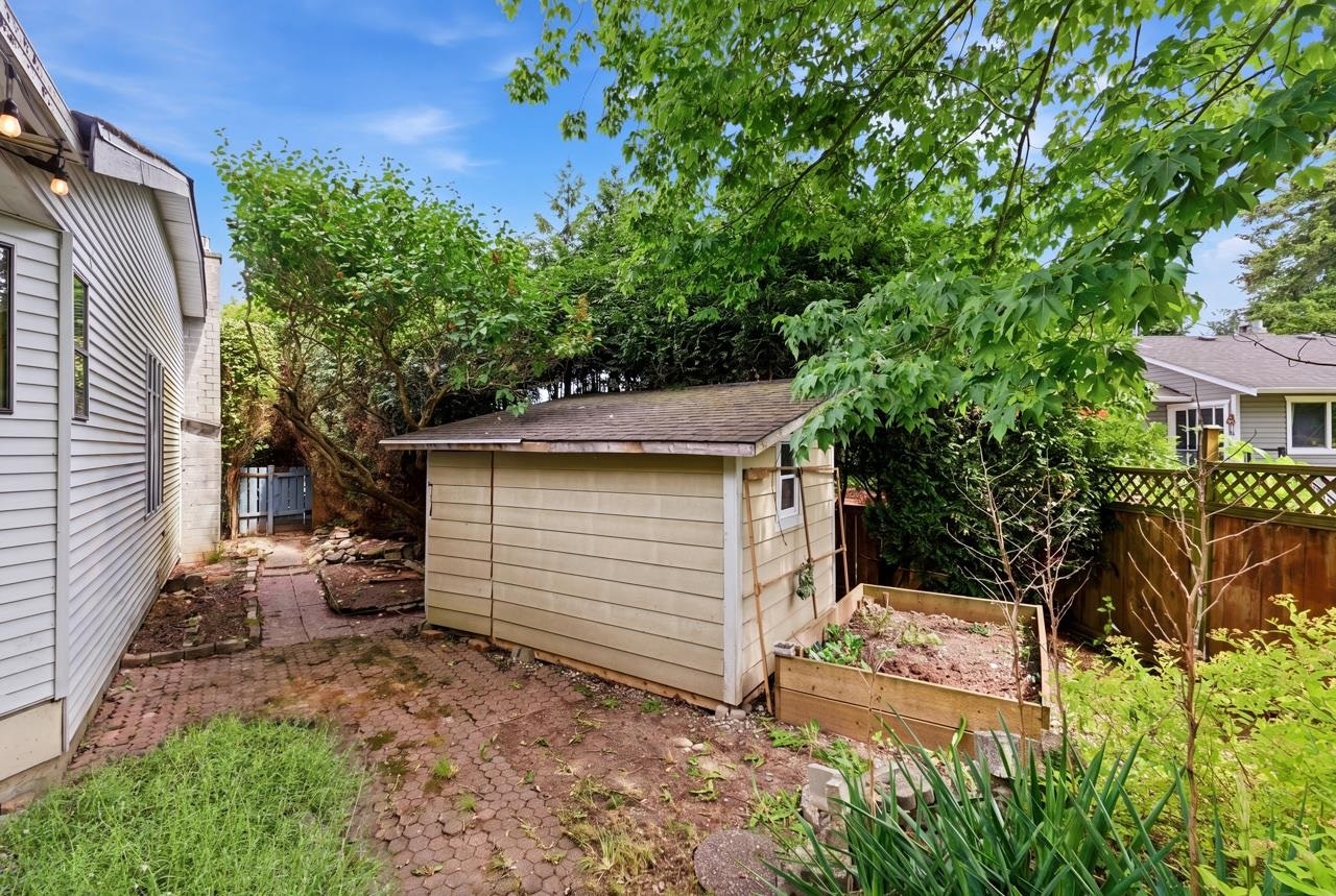 2161 153a Street, Surrey, BC, V4A 5Y1 - 28