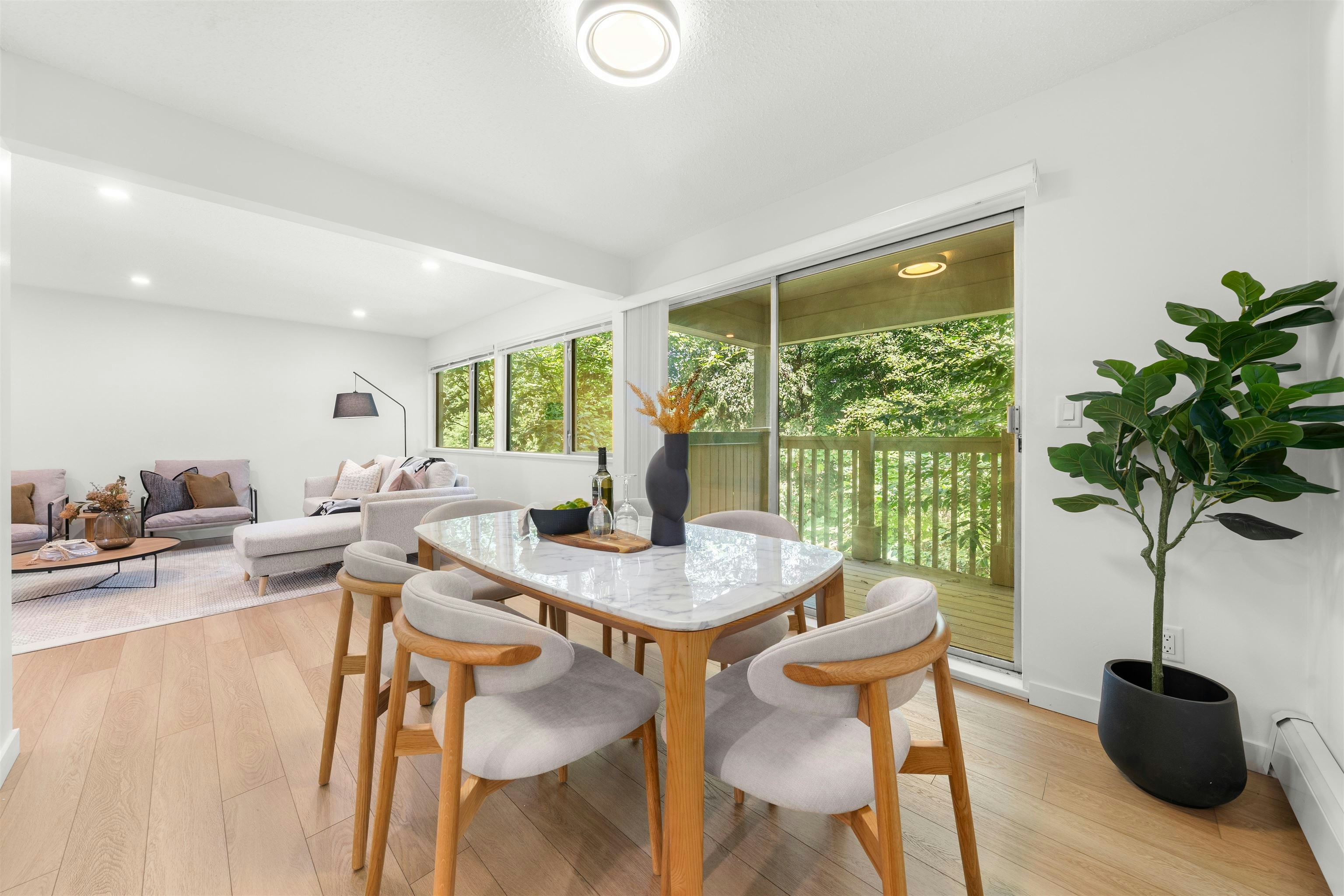 879 Westview Crescent, North Vancouver, BC, V7N 2L5 - 10