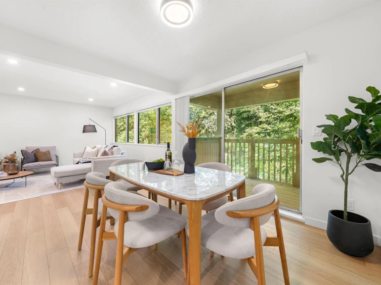 879 Westview Crescent, North Vancouver, BC, V7N 2L5 - 10