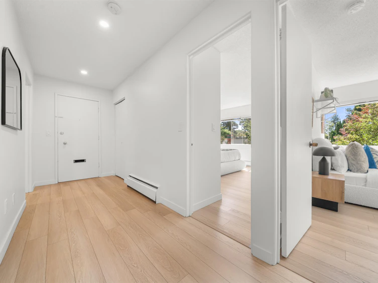 879 Westview Crescent, North Vancouver, BC, V7N 2L5 - 17