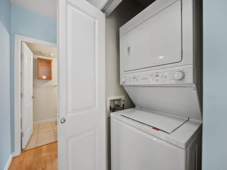 101-850 Royal Avenue, New Westminster, BC, V3M 1A6 - 18