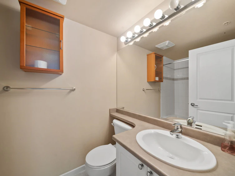 101-850 Royal Avenue, New Westminster, BC, V3M 1A6 - 17